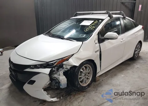 2022 Toyota Prius Prime Le из США, поврежденный, VIN JTDKAMFP8N3214449